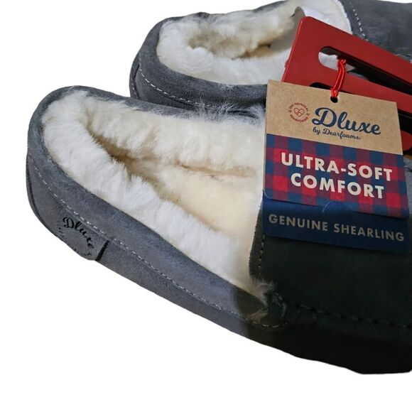 Women's DLUXE by DEARFOAMS Fernie Genuine Shearling Moccasin Slippers 7 - Picture 3 of 5